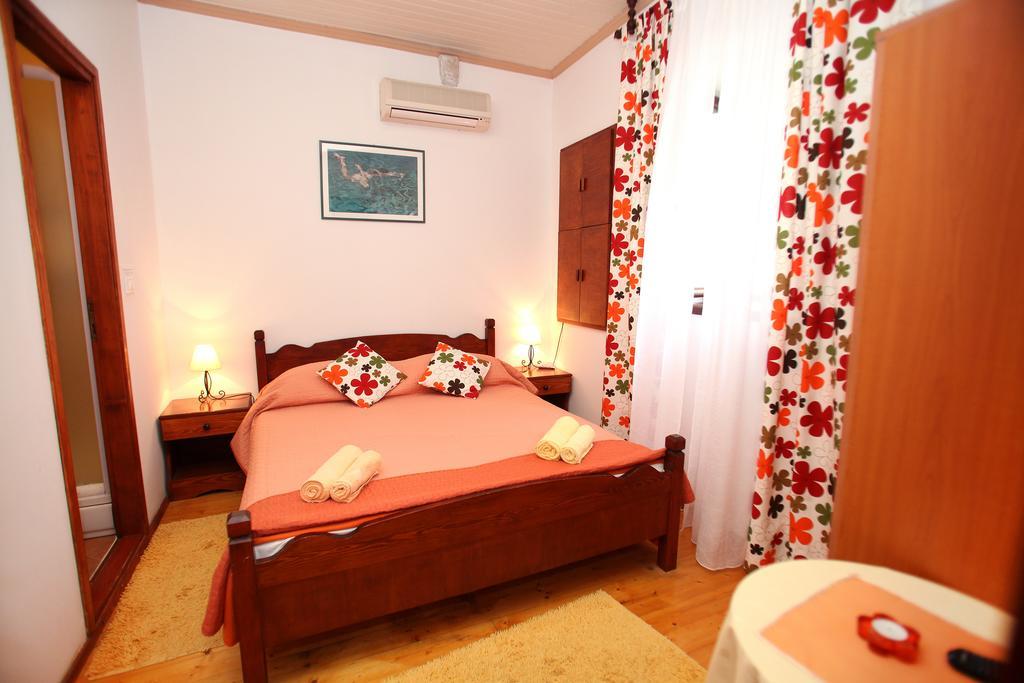 Rooms & Studio Stipcic Trogir Dış mekan fotoğraf